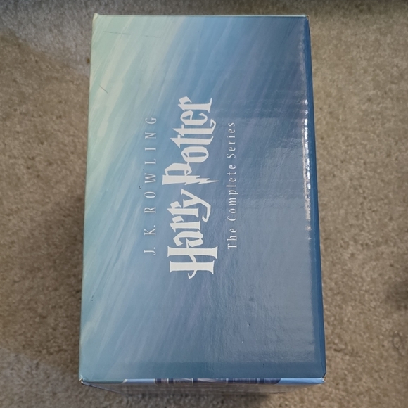Harry Potter Box Set - Picture 6 of 8